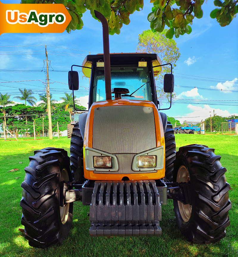 TRATOR BH-125L 2013 6499 03